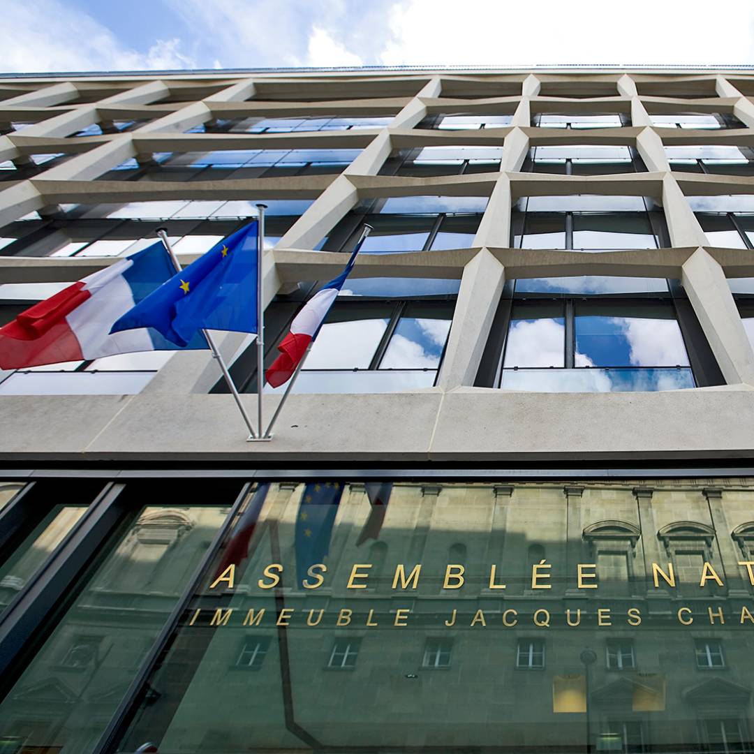 ASSEMBLÉE NATIONALE POLITIQUE ET GESTION IMMOBILIERE