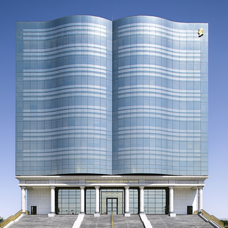 NATIONAL PRESS BUILDING